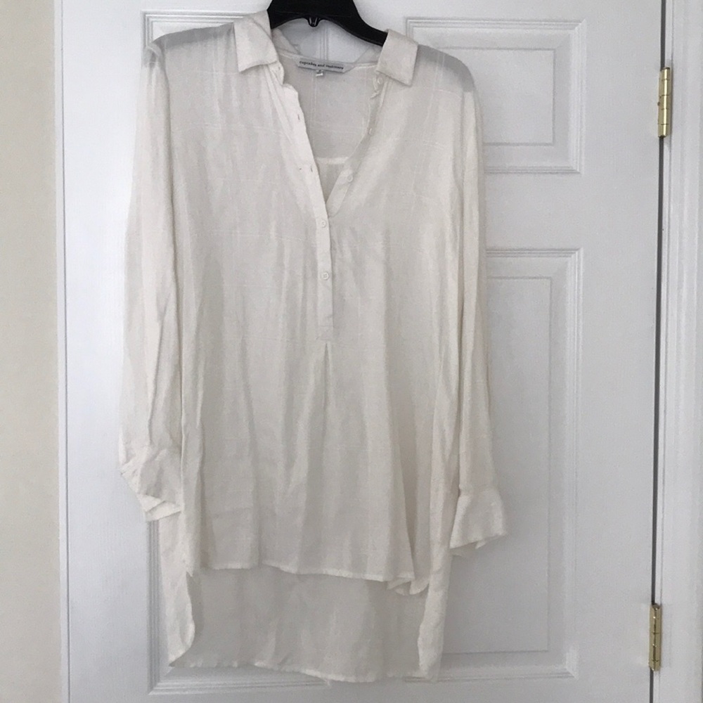 Cupcakes & cashmere top